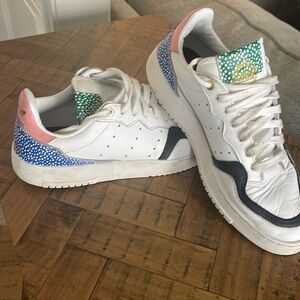 Adidas HER Studio London Supercourt w9